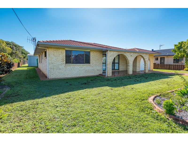 14 Campbell Street, Burnett Heads QLD 4670