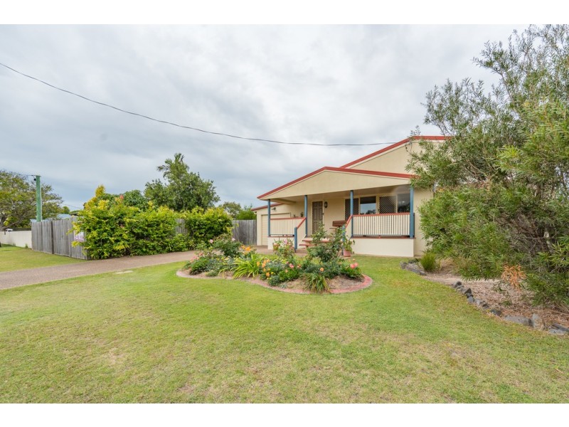 384 Bourbong Street, Millbank QLD 4670