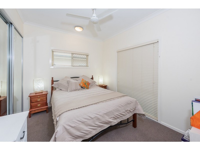 384 Bourbong Street, Millbank QLD 4670