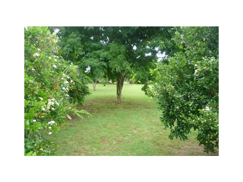 36 North Street, Childers QLD 4660