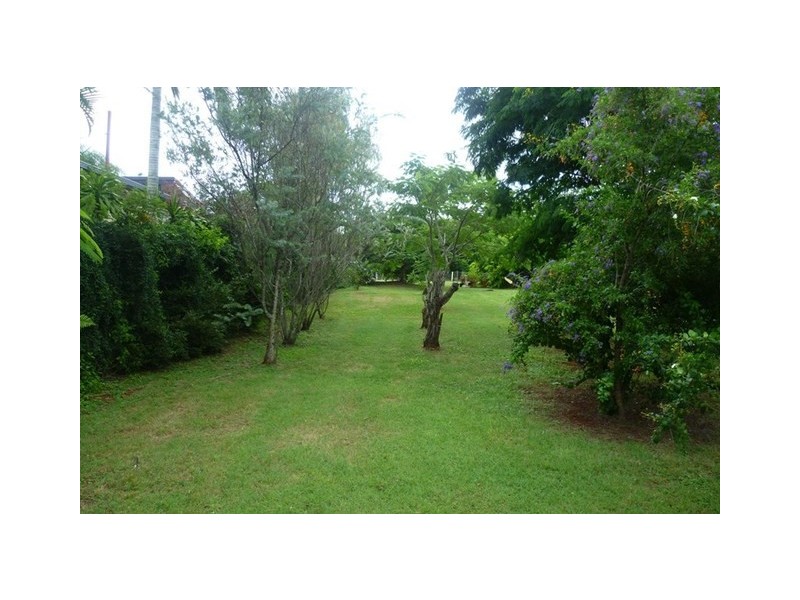 36 North Street, Childers QLD 4660