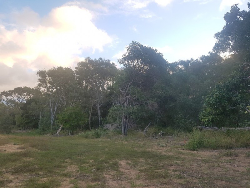 74 Sylvan Drive, Moore Park Beach QLD 4670
