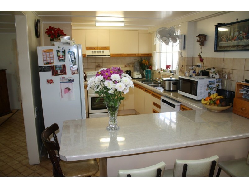 453 Lindemans Road, Moore Park Beach QLD 4670