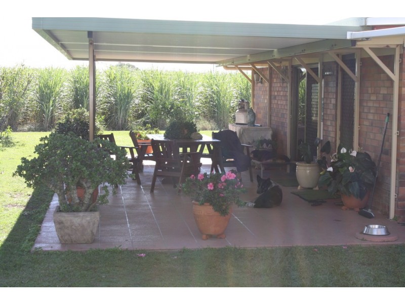 453 Lindemans Road, Moore Park Beach QLD 4670