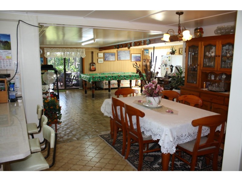 453 Lindemans Road, Moore Park Beach QLD 4670