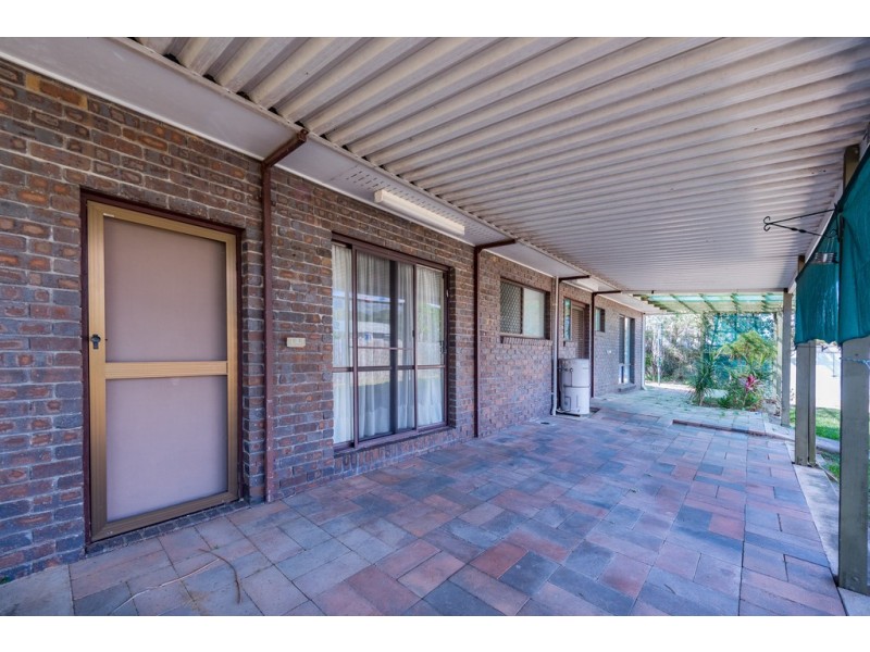 1 Acacia Street, Moore Park Beach QLD 4670