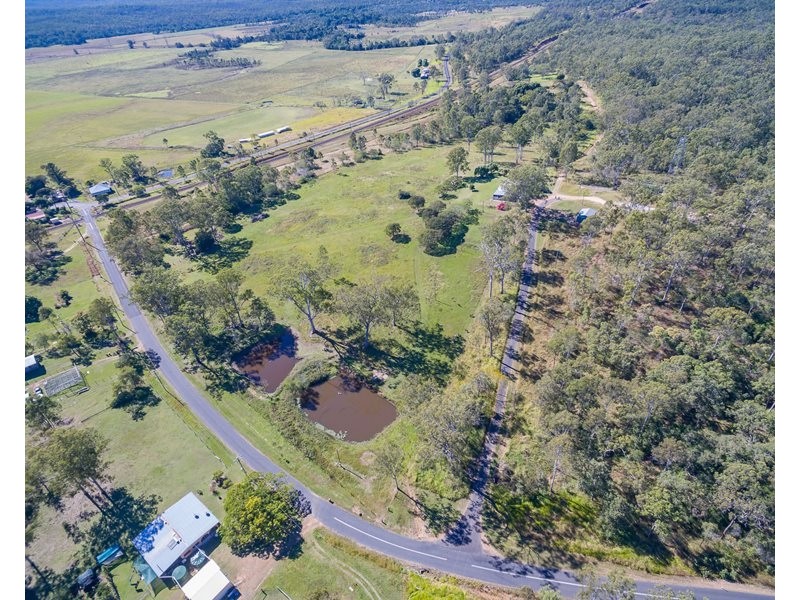 19 Claytons Road, Lowmead QLD 4676
