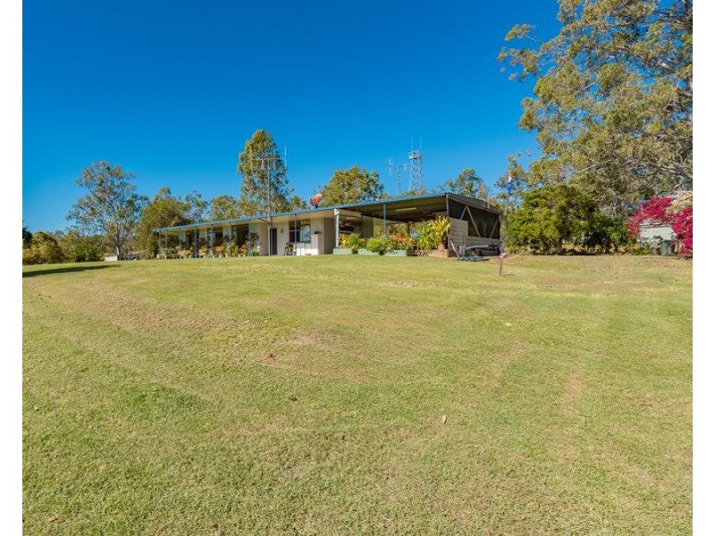 19 Claytons Road, Lowmead QLD 4676