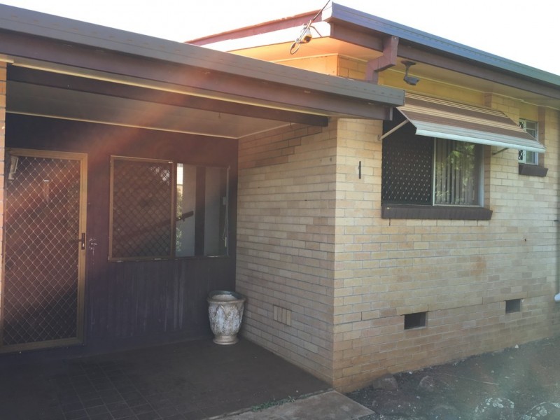 9 Rehbein Avenue, Qunaba QLD 4670