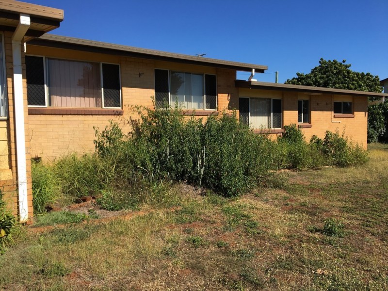 9 Rehbein Avenue, Qunaba QLD 4670