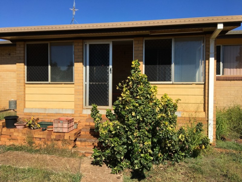 9 Rehbein Avenue, Qunaba QLD 4670