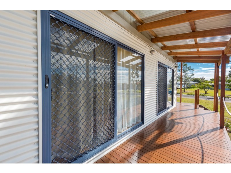 27 Steley Street, Buxton QLD 4660