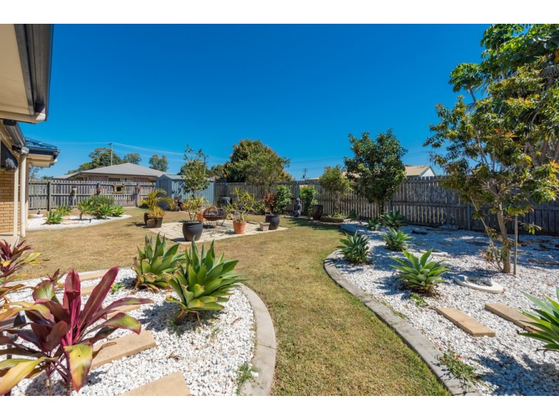 52 Searle Street, Thabeban QLD 4670