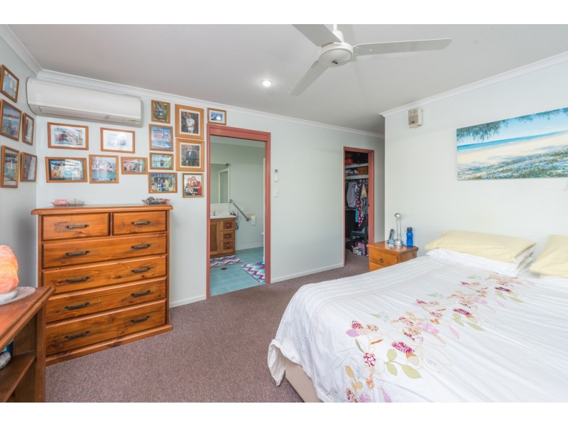 9 GREVILLEA COURT, Woodgate QLD 4660