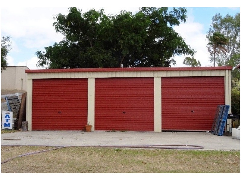 74 Heusman St, Mount Perry QLD 4671