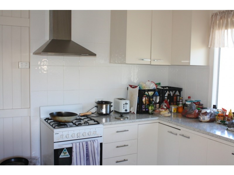43A BURNETT, Bundaberg South QLD 4670