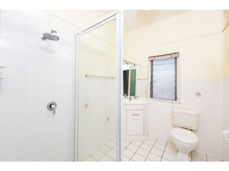 23 Fairymead Road, Bundaberg North QLD 4670