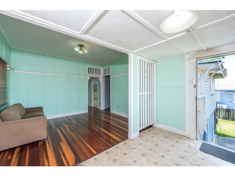 23 Fairymead Road, Bundaberg North QLD 4670