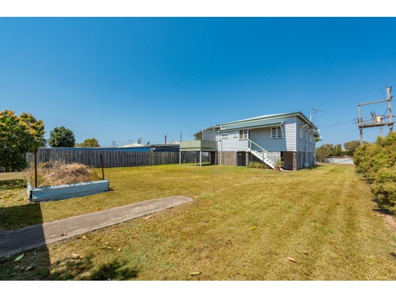 23 Fairymead Road, Bundaberg North QLD 4670