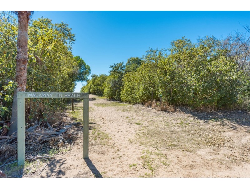 41 Alexander Drive, Moore Park Beach QLD 4670