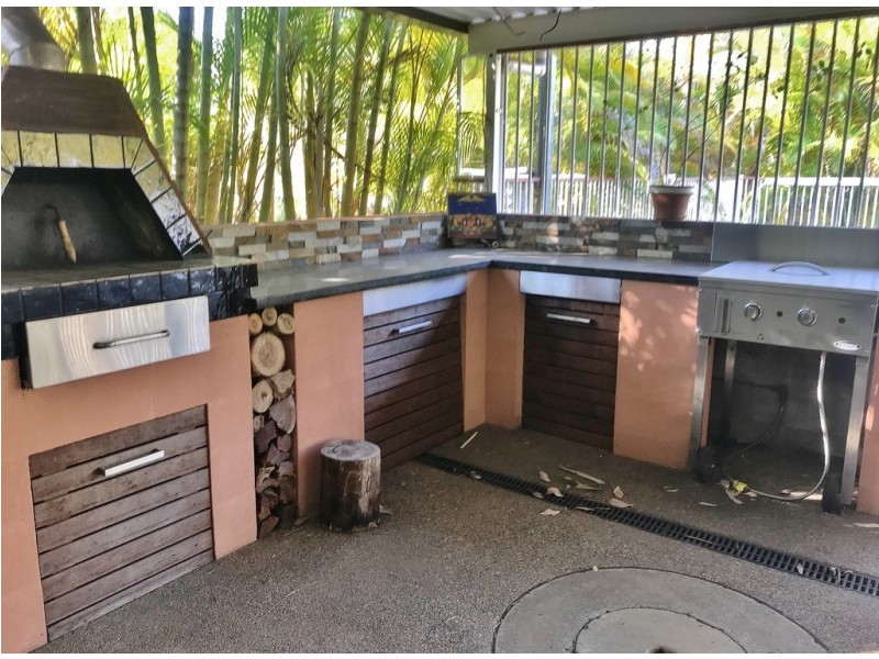 48 Grevillia Drive, Redridge QLD 4660