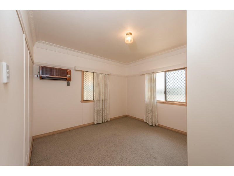 1 Warrell Street, Millbank QLD 4670