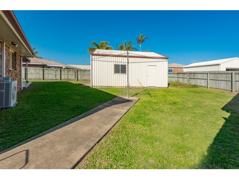 6 Clive Crescent, Kepnock QLD 4670