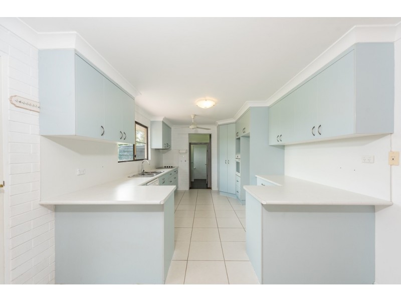 10 Pinto Avenue, Branyan QLD 4670