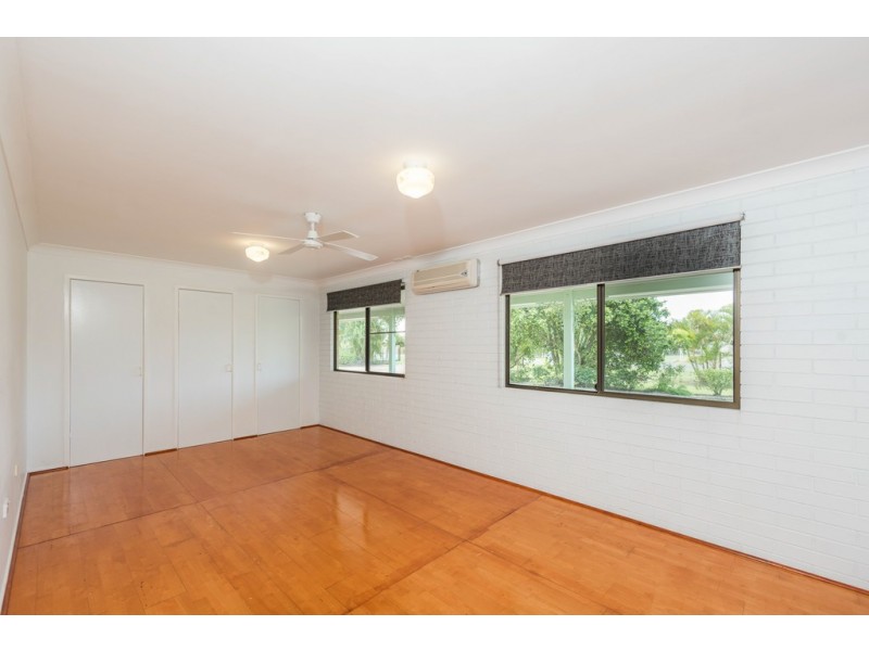 10 Pinto Avenue, Branyan QLD 4670