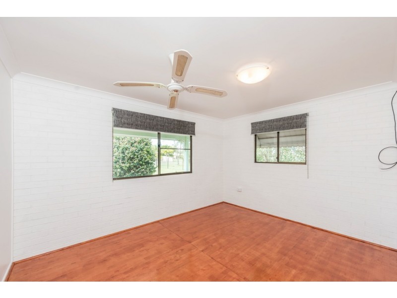 10 Pinto Avenue, Branyan QLD 4670