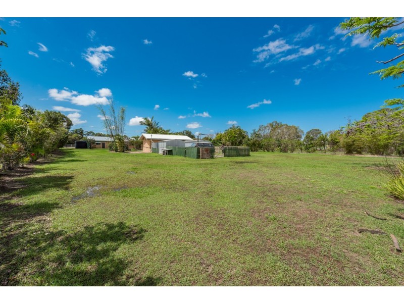 10 Pinto Avenue, Branyan QLD 4670