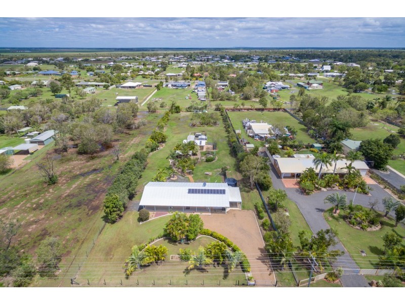 10 Pinto Avenue, Branyan QLD 4670