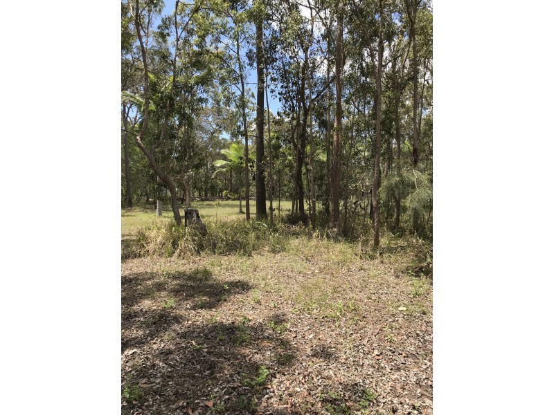 8 Hannah Court, Moore Park Beach QLD 4670