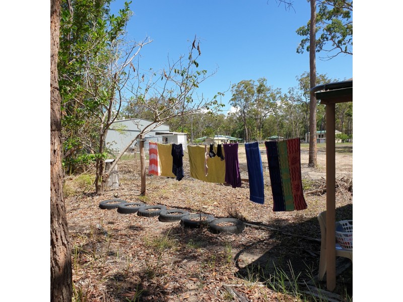 8 Hannah Court, Moore Park Beach QLD 4670