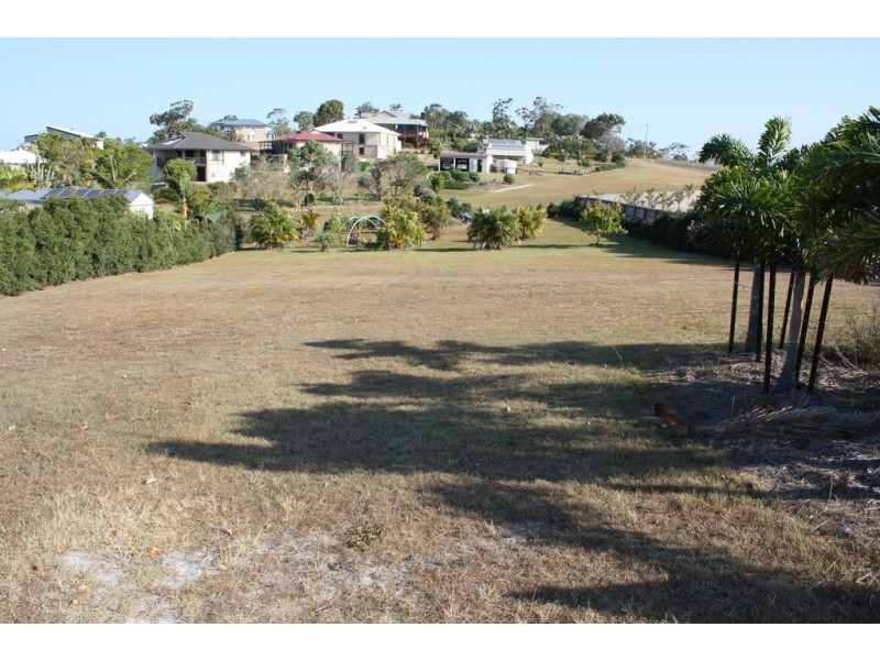 192-194 Cove Boulevard, River Heads QLD 4655