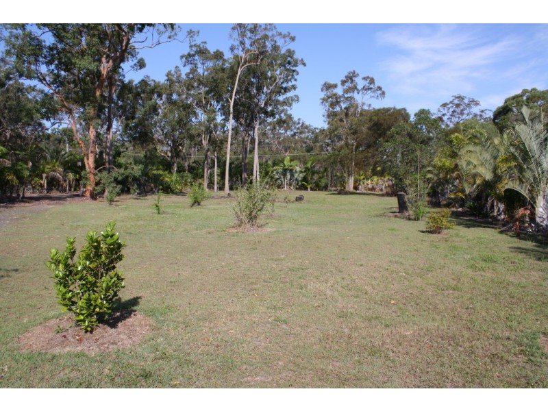 49 ISAAC MOORE DRIVE, Moore Park Beach QLD 4670