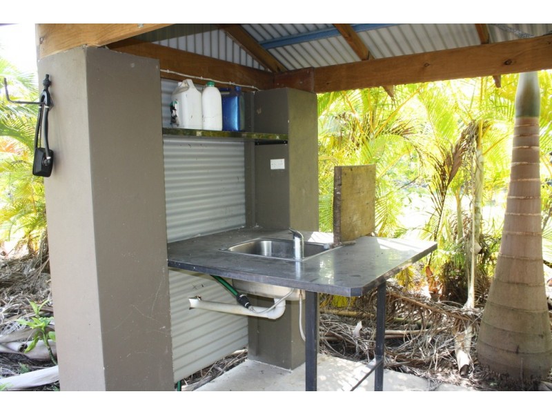 49 ISAAC MOORE DRIVE, Moore Park Beach QLD 4670