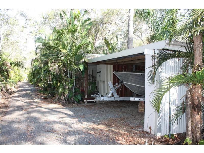 49 ISAAC MOORE DRIVE, Moore Park Beach QLD 4670