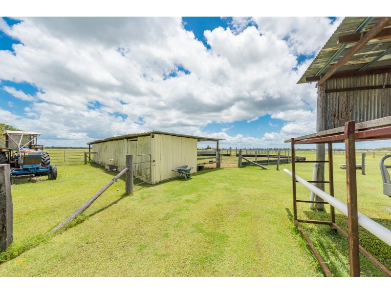 266 Ruths Road, South Kolan QLD 4670