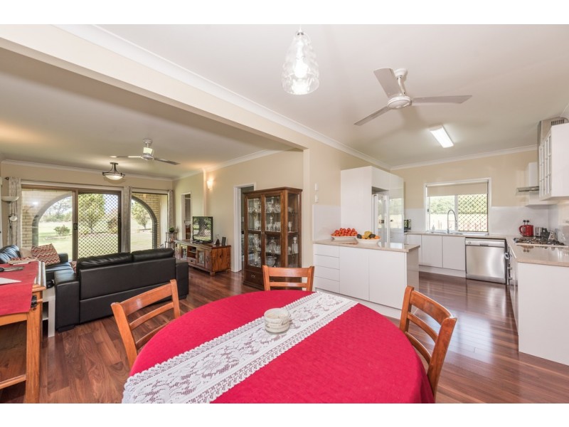 494 Moore Park Road, Welcome Creek QLD 4670
