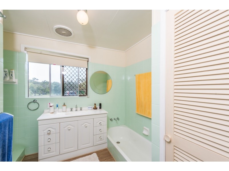 494 Moore Park Road, Welcome Creek QLD 4670