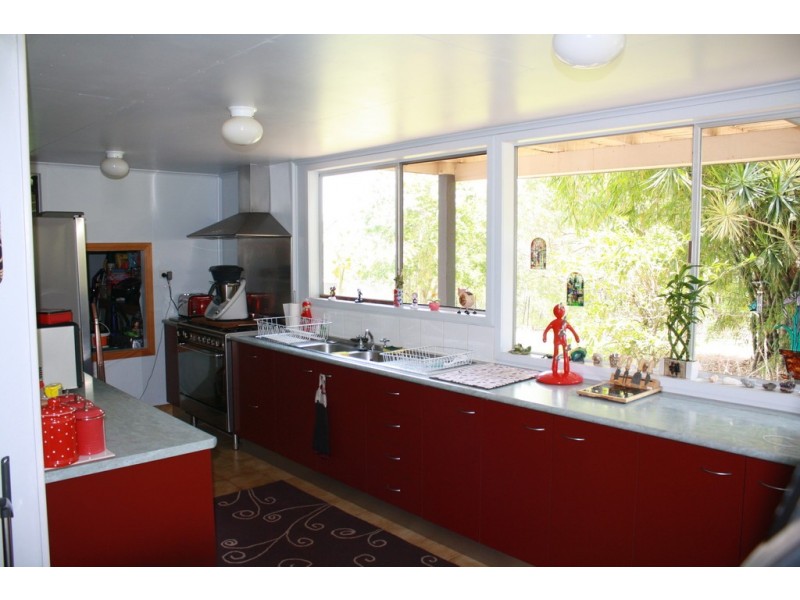 119 Ginns rd, Childers QLD 4660