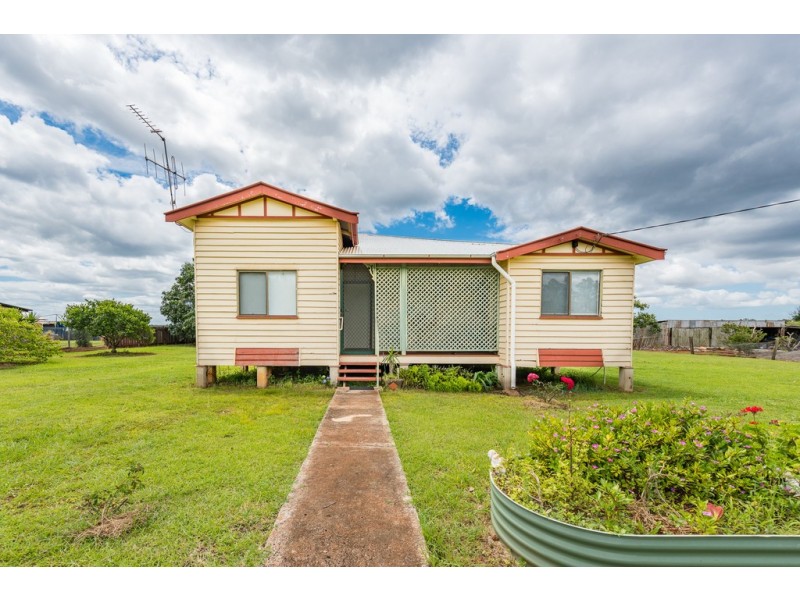 2388 Gin Gin Road, South Kolan QLD 4670