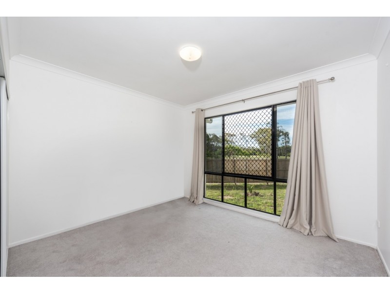 30 Royal Boulevard, Moore Park Beach QLD 4670