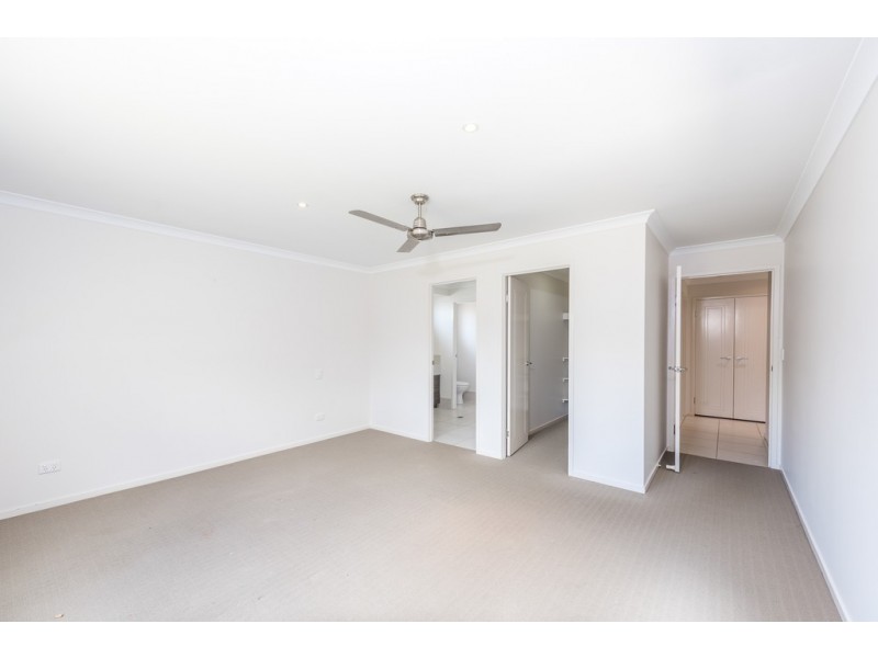 4 Lomandra Drive, Ashfield QLD 4670