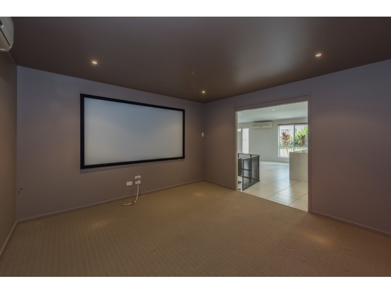 4 Lomandra Drive, Ashfield QLD 4670