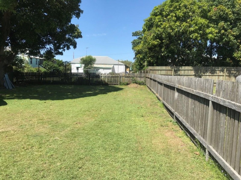 54 Maryborough Street, Bundaberg South QLD 4670