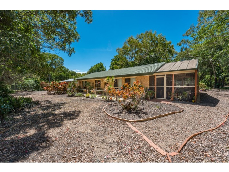 26 Kingfisher Crescent, Moore Park Beach QLD 4670
