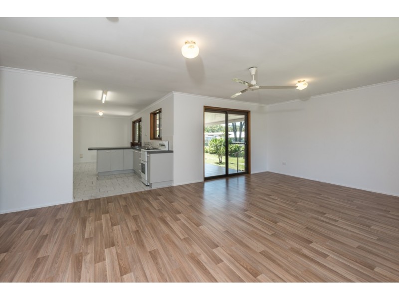 11 Blackall Street, Avondale QLD 4670