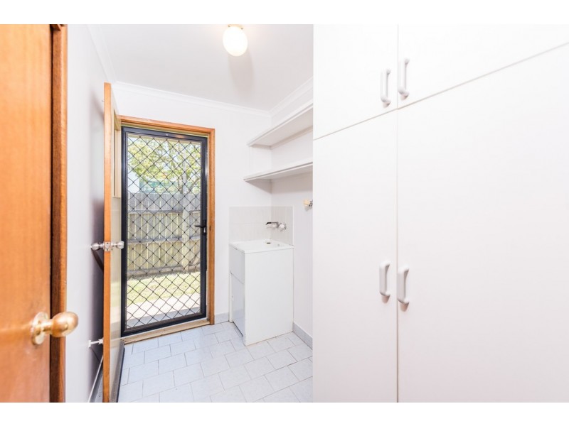 11 Blackall Street, Avondale QLD 4670